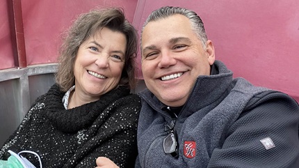 Bill and his wife, Paula, were shocked when doctors diagnosed Bill with kidney cancer. 