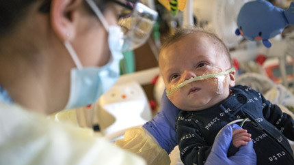 Cleveland Clinic Pediatric NICU Treatments and Services