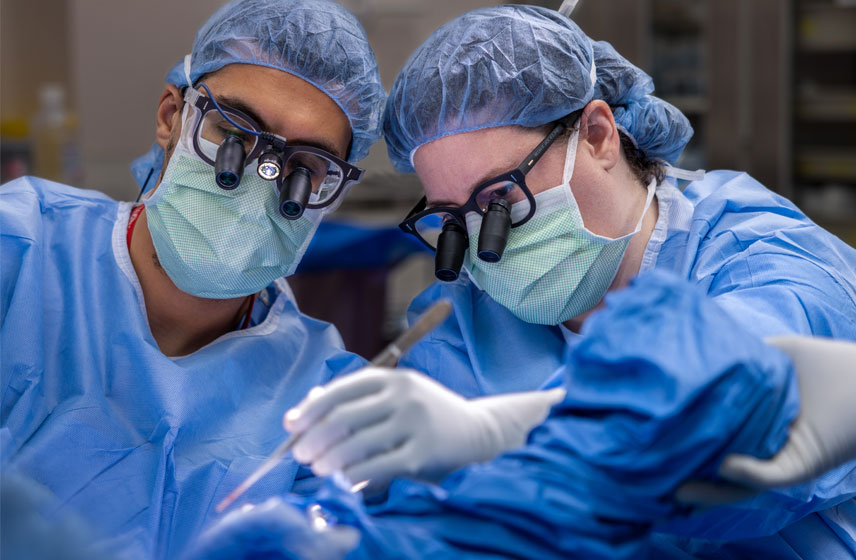 Cleveland Clinic surgeons performing neurosurgery