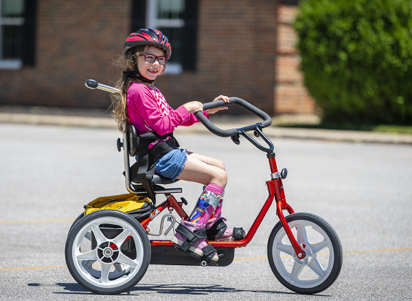 Child pedals adaptive tricyle