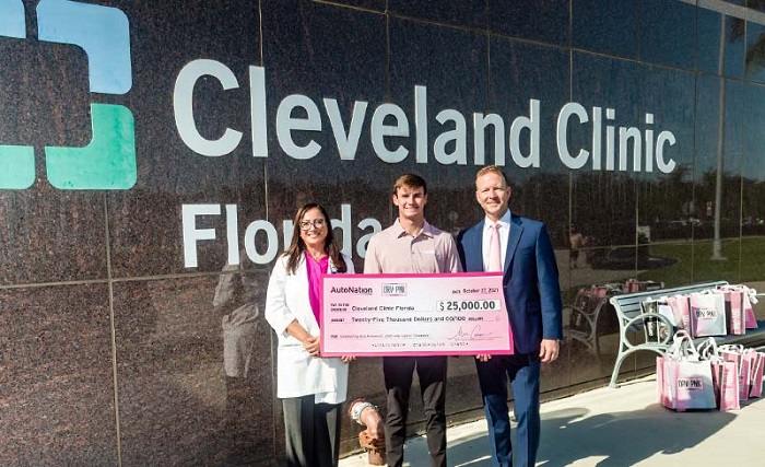 AutoNation presents a check to Cleveland Clinic Florida Maroone Cancer Center