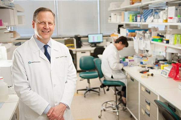 James Leverenz, MD, in his lab at Cleveland Clinic