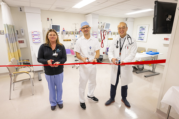 Amy Weil Ribbon Cutting