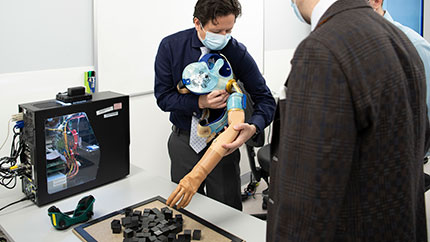 Cleveland Clinic researchers test robotic arm