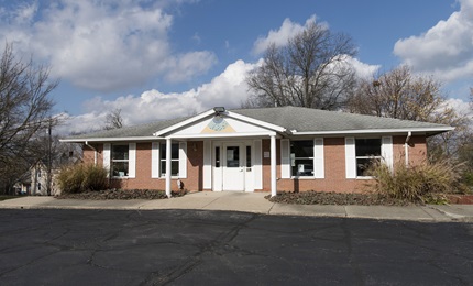 Cole Eye Institute, Mansfield