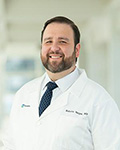 Roberto Vargas, MD