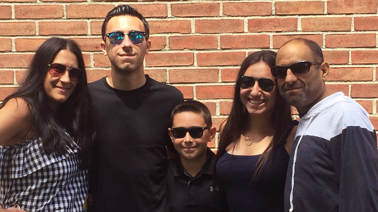 Adam Levitz liver transplant recipient and family