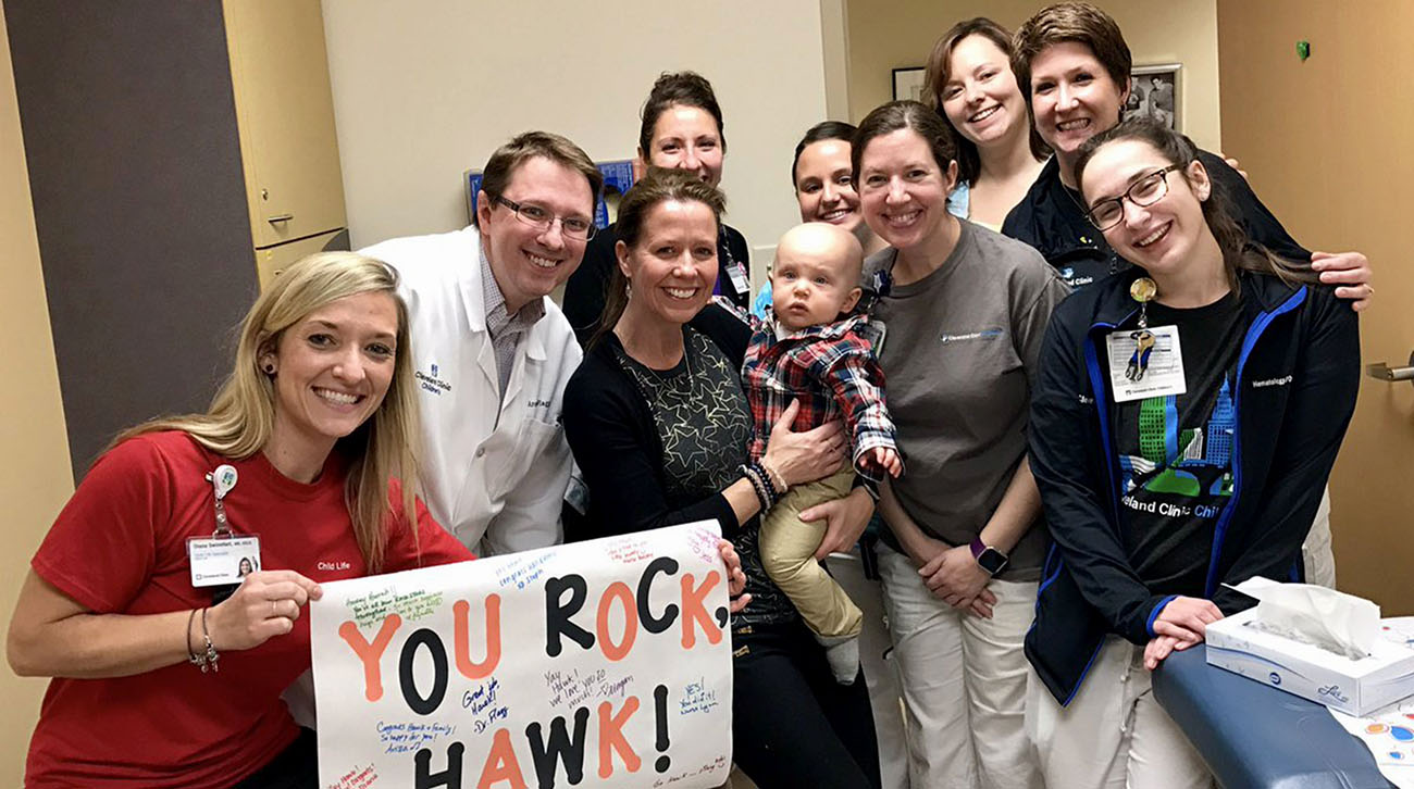 Hawken with his care team during treatment for Burkitt leukemia. (Courtesy: Shannon Hunt)