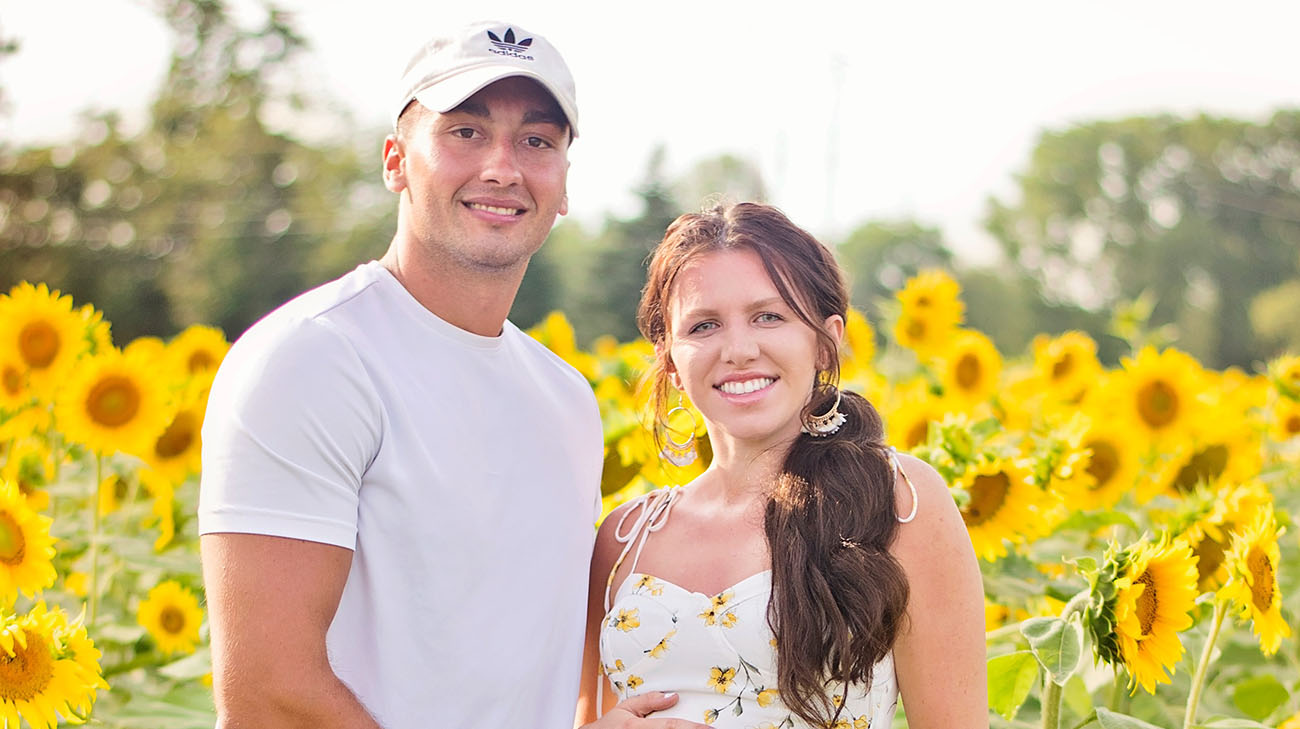 In November 2020, Luke and his fiance Bella will become parents to a little girl.