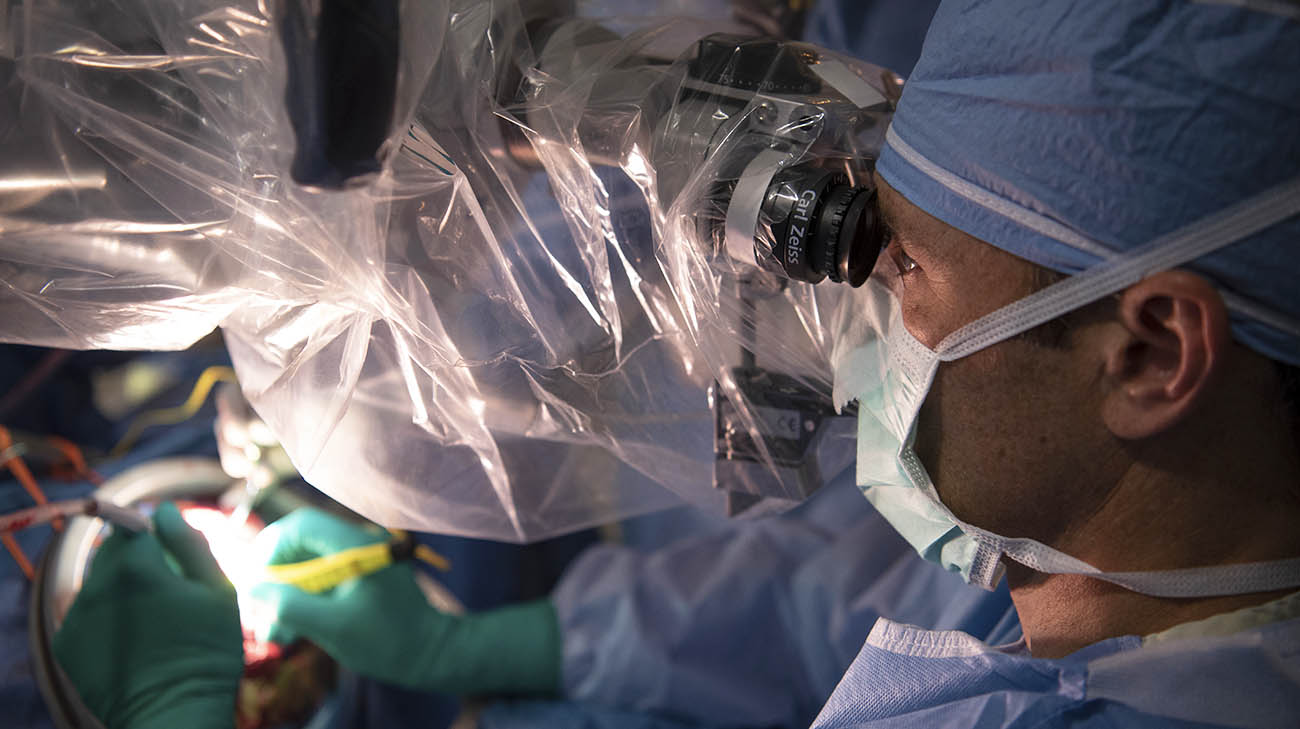 Cleveland Clinic Neurosurgeon Dr. Mark Bain in the operating room. 