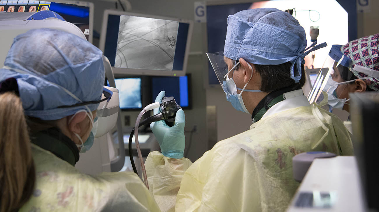Kalil Masri undergoing a bronchoscopy at Cleveland Clinic. 