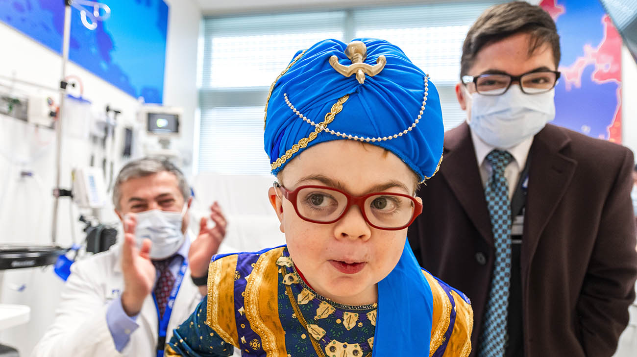 Hendrix during an infusion session for Hunter syndrome at Cleveland Clinic Children's.