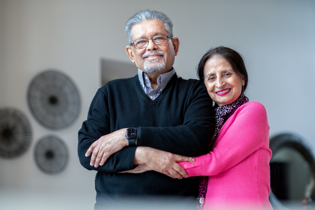 Manmohan Sachdeva and his wife.