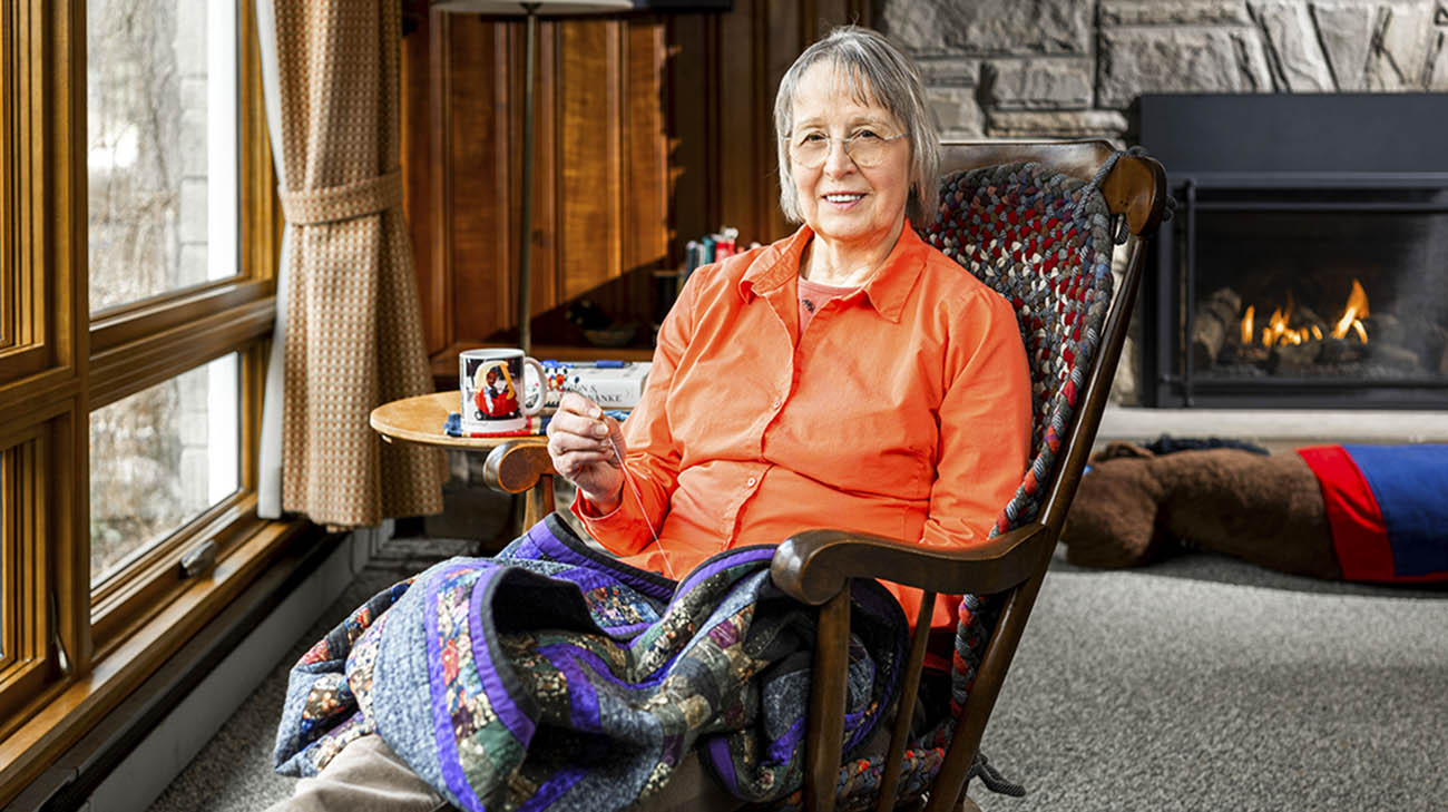 Sue enjoys making quilts during the winter.