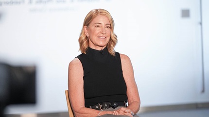 Tennis champion Chris Evert overcame ovarian cancer. She received treatment at Cleveland Clinic Weston Hospital. 