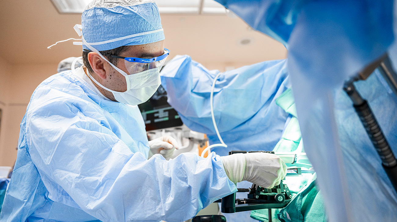 Dr. Ruben Olivares performing a surgery using NanoKnife® technology.