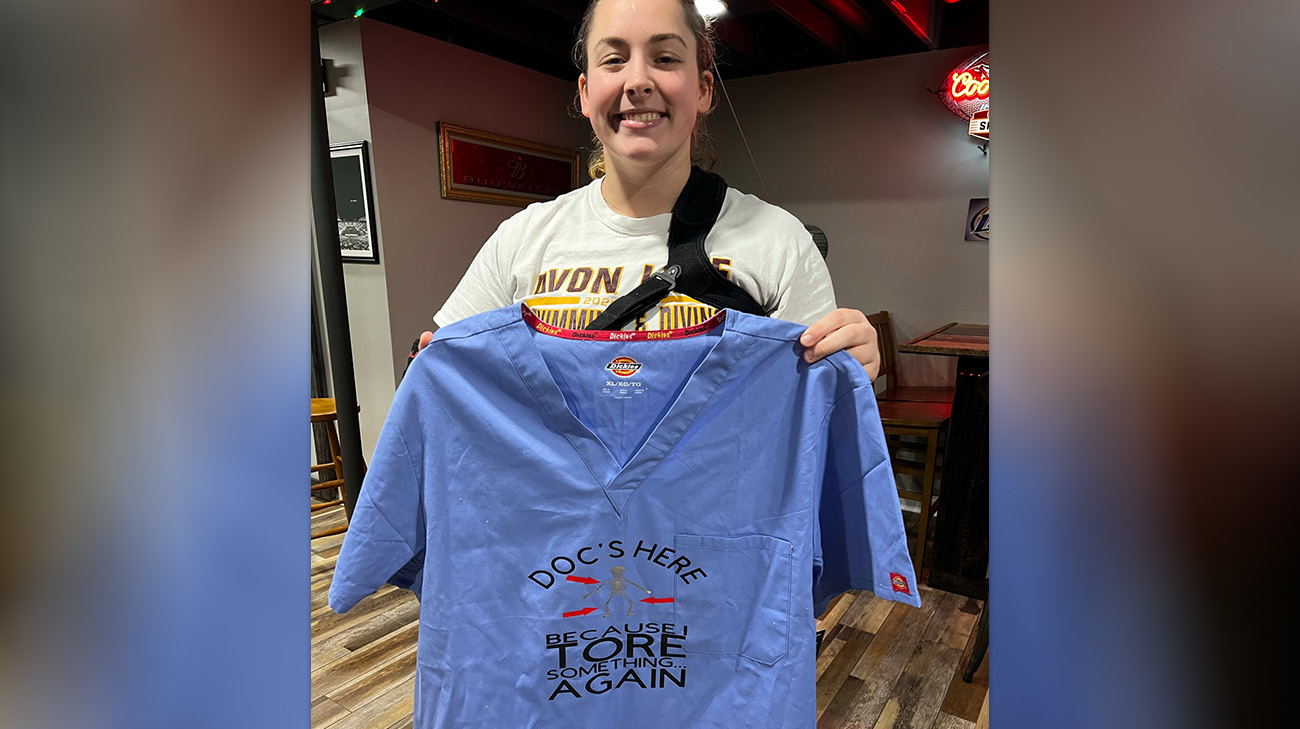 Liv had matching scrub tops made for her and Cleveland Clinic orthopaedic surgeon Dr. Lutul Farrow. 