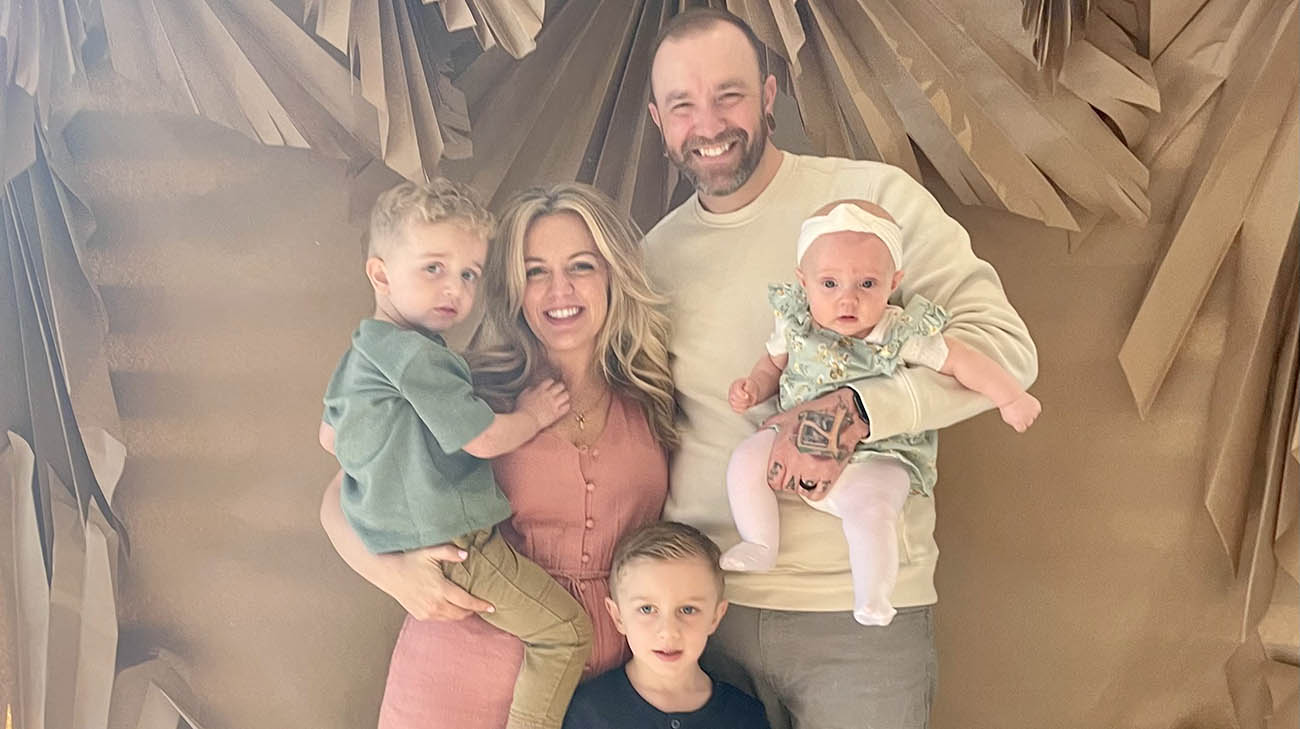 Joe Crossmon and his family.