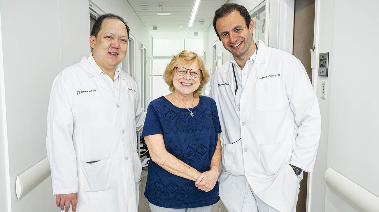Patient Joanne Kukula with Drs. Alvin Wee and Mohamed Eltemamy at Cleveland Clinic. 