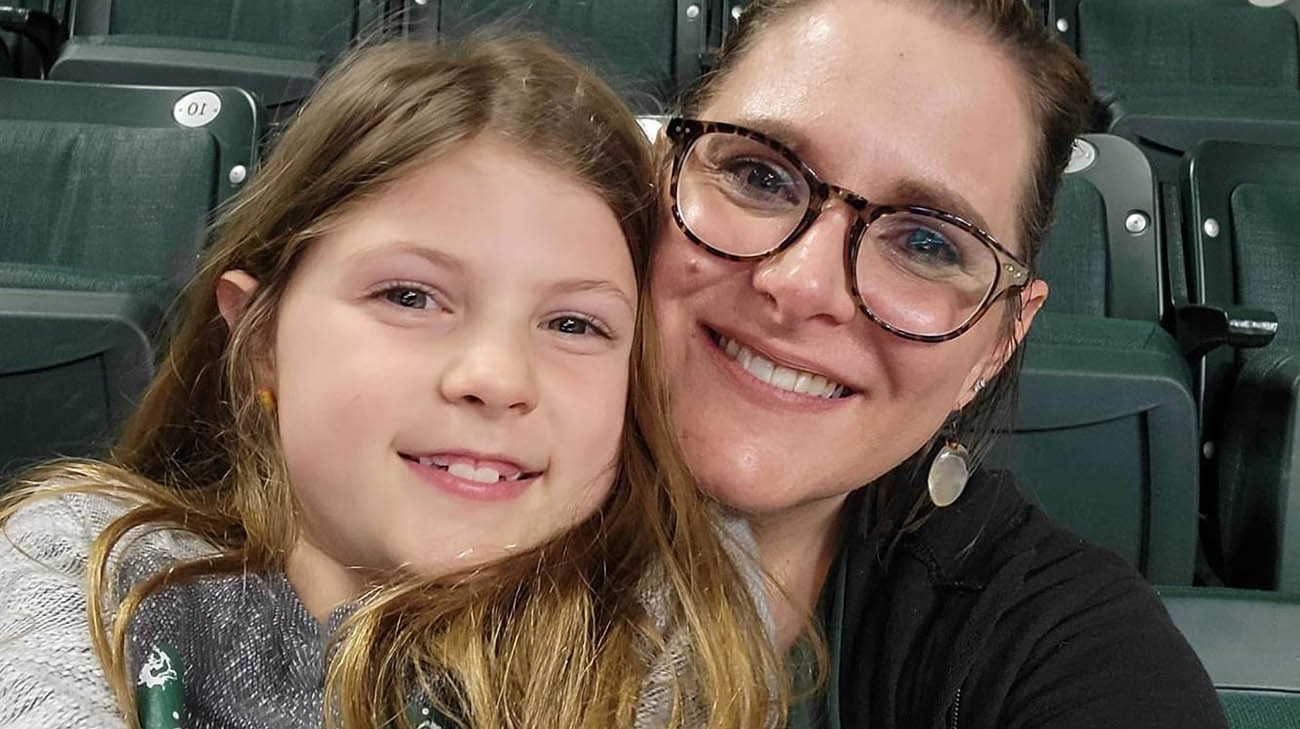 Heart donor Maddy Schein and her mother, Lisa Schein. 