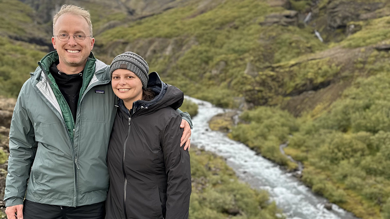 Chase and her husband.