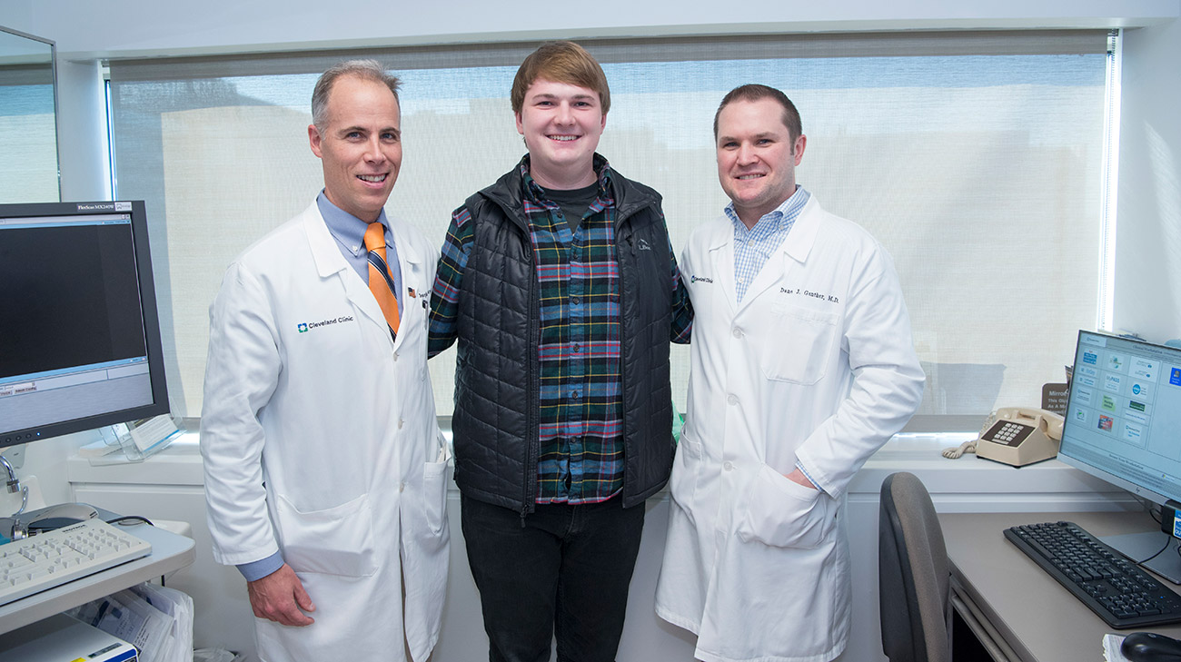 Mac Baker (center) is developed a great rapport with his surgeons at Cleveland Clinic – Joseph Scharpf, MD (left) and Dane Genther, MD (right).