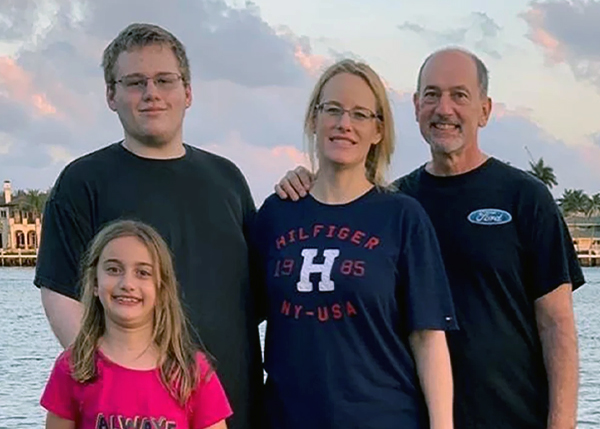 Stephanie, shown here with her family, traveled to Cleveland Clinic Weston Hospital for treatment.