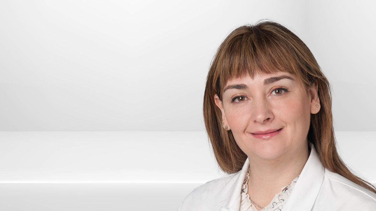 Adriana Alveraz, MD